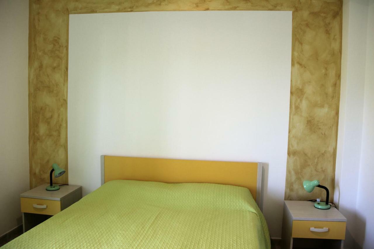 Lucanto Bed & Breakfast Calvello Bagian luar foto